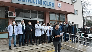 Artık hekimler yalnız değildir Hekimler Birlik olmuştur Artık ben yok biz varız