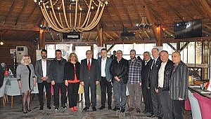 Üç Dernek Azerbaycanlı Öğrenciler ile Kahvaltıda Buluştu