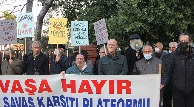 Emekçiler Barış Emparyalistler Savaş istiyor