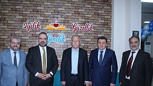 Genel Müdür Doç. Dr. Fatih Kurt Akhisar’da Gençlerle Buluştu