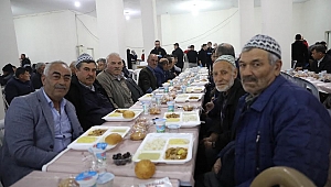 Akhisar Belediyesi iftar sofrası Dağdere’de kuruldu