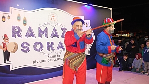 Akhisar'da Ramazan Sokağı Coşkuyla Açıldı