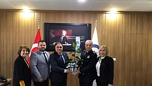 AKHİSAR DEVA PARTİ TEŞKİLATI POLİS HAFTASINI KUTLADI