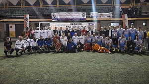 Dostluk Kazandı
