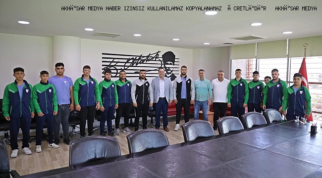 Kırkpınar’da ter dökecek genç pehlivanlardan Başkan Dutlulu’ya ziyaret