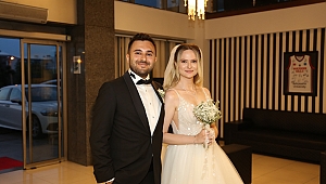 TOPAÇOĞLU AİLESİNİN MUTLU GÜNÜ