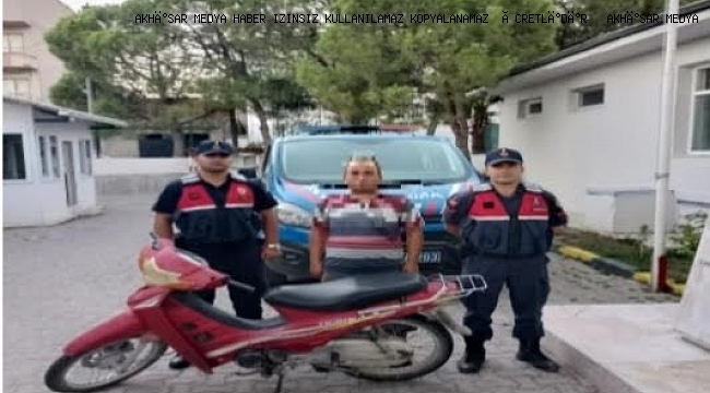  Akhisar'da Çalınan motosikletler sahiplerine teslim edildi
