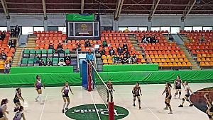 Akhisargücü Voleybolda Namağlup devam ediyor