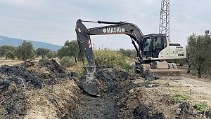 MASKİ Ekipleri Dere Temizliğine Ara Vermiyor
