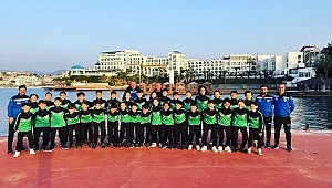 Akhisar Belediyespor 11 ve 12 yaş futbol takımları turnuvaya katıldı