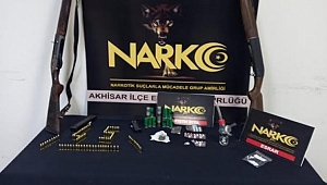 Akhisar'da 15 farklı adrese eş zamanlı operasyon!