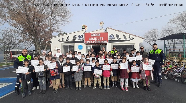 Öğretmen ve Öğrencilere Yönelik Trafik Eğitimi