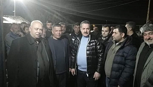 Akhisar MHP İlçe Teşkilatı, Osmaniye'de eski bakan Çelik ile bir araya geldi