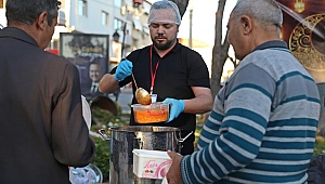 Akhisar Belediyesi’nden 3200 kişilik iftar yemeği