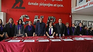 Akhisar CHP Kadın Kolları Kadınlar Günü'nü kutladı