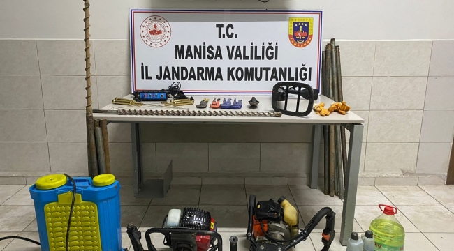 Akhisar'da Kaçak kazı yapan 2 kişi yakalandı