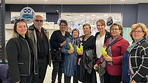 AKHİSAR İYİ PARTİ KADINLAR GÜNÜNÜ KUTLADI