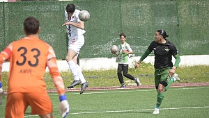 Akhisarspor Bergama'da farklı kaybetti 5-0