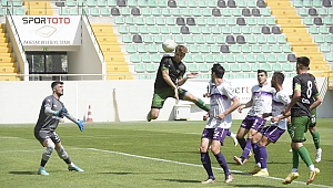 Akhisarspor evinde Artvin Hopaspor’u 4-2 Yendi