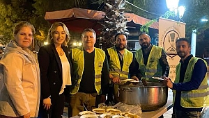 Lokantacılar odasından Kadir gecesinde Yeni Gülruh cami önünde 1500 kişilik helva hayrı,