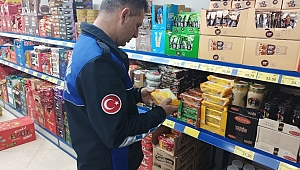 Zabıta Ekiplerinden etiket denetimi
