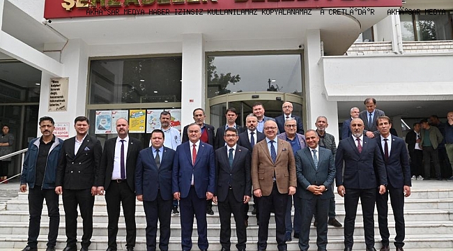 Başkan Ergün ve MHP Heyeti Şehzadeler’de Esnaf ve Vatandaşlarla Buluştu