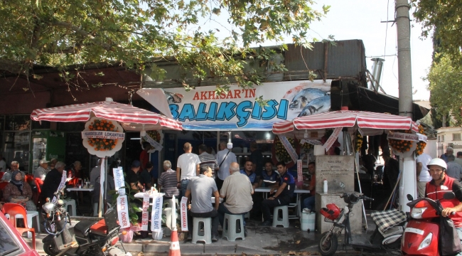 Akhisar'ın Balıkçısı Açıldı 