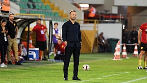 Teknik Direktör Osman Zeki Korkmaz, Göztepe maçını değerlendirdi