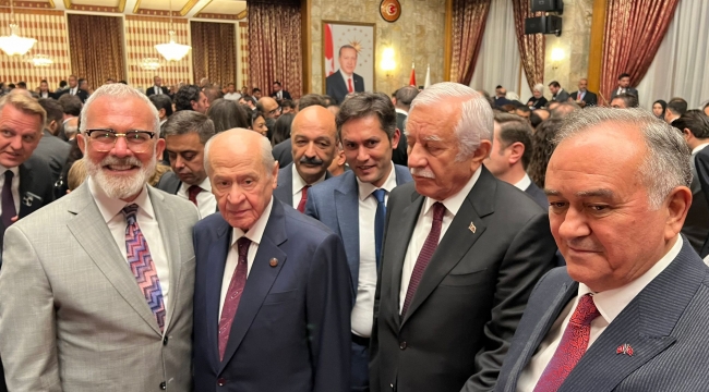 YENİŞEHİRLİOĞLU: “GENÇLERİMİZ İÇİN YENİ BİR ANAYASA OLUŞTURMAK ZORUNDAYIZ”