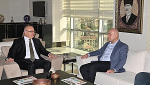 Akhisar’dan Başkan Ergün’e Zeytinliova Teşekkürü