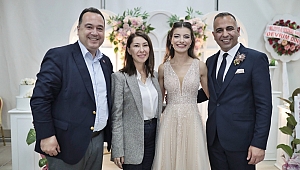 Eren ve Asude, Akhisar'da Göz Kamaştıran Nişan Töreniyle Yeni Hayatlarına Adım Attı