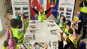 Jandarma'dan Trafik Güvenliği Eğitimi