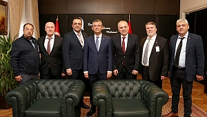 Özgür Özel'den Göçmenlere Selam