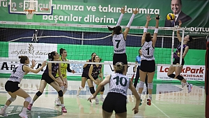 Akhisar Derbisi Akhisar Belediye'nin galibiyetiyle Sonuçlandı