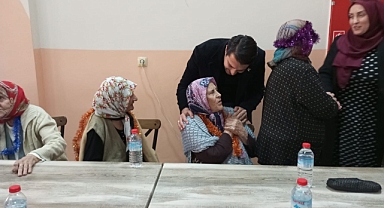 Akhisar Yeniden Refah Partisi, Huzurevi ve Rahabilitasyon Merkezi ziyareti moral oldu