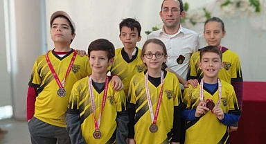 SATRANÇ YAŞ GRUPLARI TURNUVASINDA AKHİSARGÜCÜ FARKI