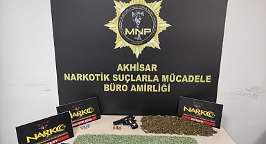 Akhisar'da Uyuşturucu Operasyonu 4 kişi Tutuklandı