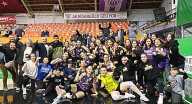 Akhisargücü KSK'yı 3-2 yendi