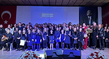 Labris Gençlik Orkestrası'ndan muhteşem performans