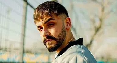 SEFO YENİ ŞARKISI ÖNCESİ SOSYAL MEDYAYI YİNE ELE GEÇİRDİ!