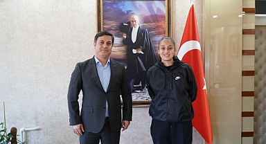 YAĞMUR U15 MİLLİ TAKIMINA SEÇİLDİ
