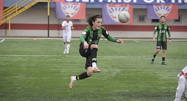 Akhisar Silivri'den Galibiyetle Döndü 3-1