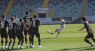 Akhisarspor Sahasında Kazandı 1-0