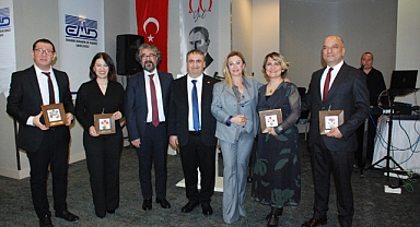 EMD İzmir Şubesi'nde 34. Yıl coşkusu