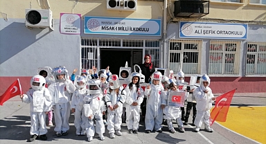 Misak-ı Milli Öğrencilerinden Atatürk Çocukları Uzayda Etkinliği