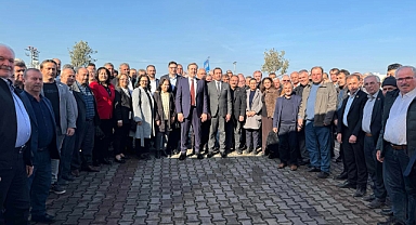 Ömer İşçi, Muhtarlar ile bir araya geldi Yeniden Marka Şehir Vizyonunu Paylaştı