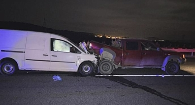 Soma Otobanda Kamyonet Kazası: 7 Yaralı