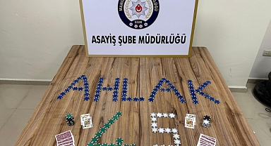 4 iş yerine kumar baskını