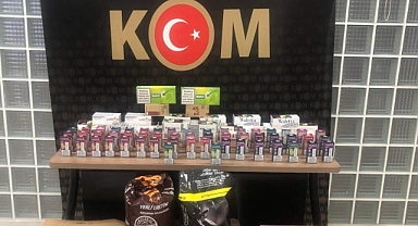 Akhisar'da Kaçakçılık Operasyonu: Bandrolsüz Makaron ve Sigara Ele Geçirildi