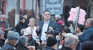 .Başkan Dutlulu, iftarın bereketini Akhisarlılarla paylaşıyor